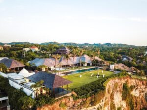 Uluwatu Family Guide
